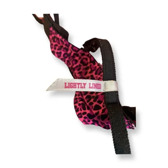 Victoria Secret pink bra size 34C - Picture 2 of 4